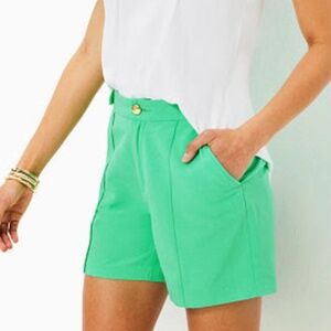 NWT Lilly Pulitzer 5" Deloria Linen Short Spearmint Size 10